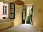 Bedroom with double bed Cottage in Bellagio