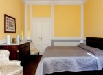 Double Bedroom Villa For Rent Como