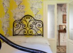 Queen Size Bedroom Villa Como