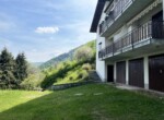 08 centro valle intelvi apartment for sale with comon garden