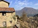 6 rustic complex to renovate with huge land in argegno