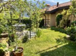 22 2 bedroom semidetached house with lake como view and garden