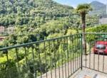 apartment with balcony and lake view in muronico