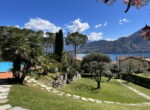 23 apartment in a secular park with lake como view
