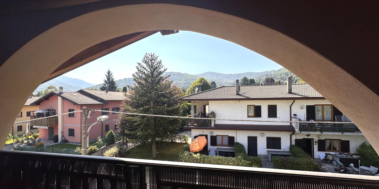 14. Lanzo d'Intelvi apt view from the balcony