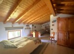 17. Apt Lanzo d'Intelvi attic with 2 bedrooms