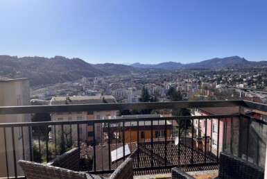 Apartment in Sagnino Como with terrace and view
