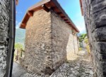 17. house for sale with beautiful view of Lake Como