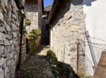 19. Detached house for sale Lake Como a true gem of the village