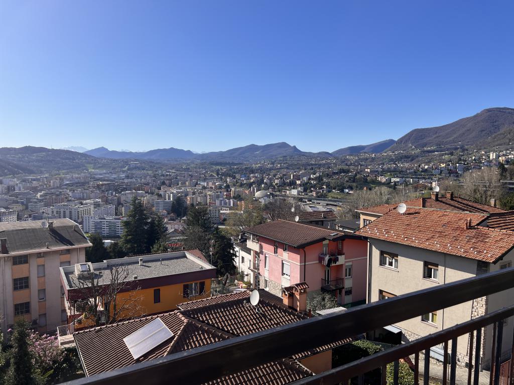 9. Panoramic view from apt Como Sagnino third floor