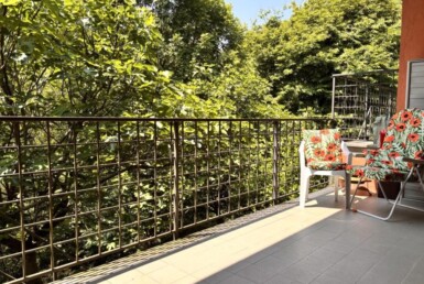 Semi-detached house in Castiglione Intelvi Centro Valle Intelvi