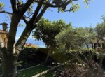 18. Mini house for sale in Argegno ideal for outdoor dining
