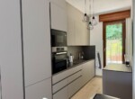 12. Argegno apartment with modern and equipped kitchen