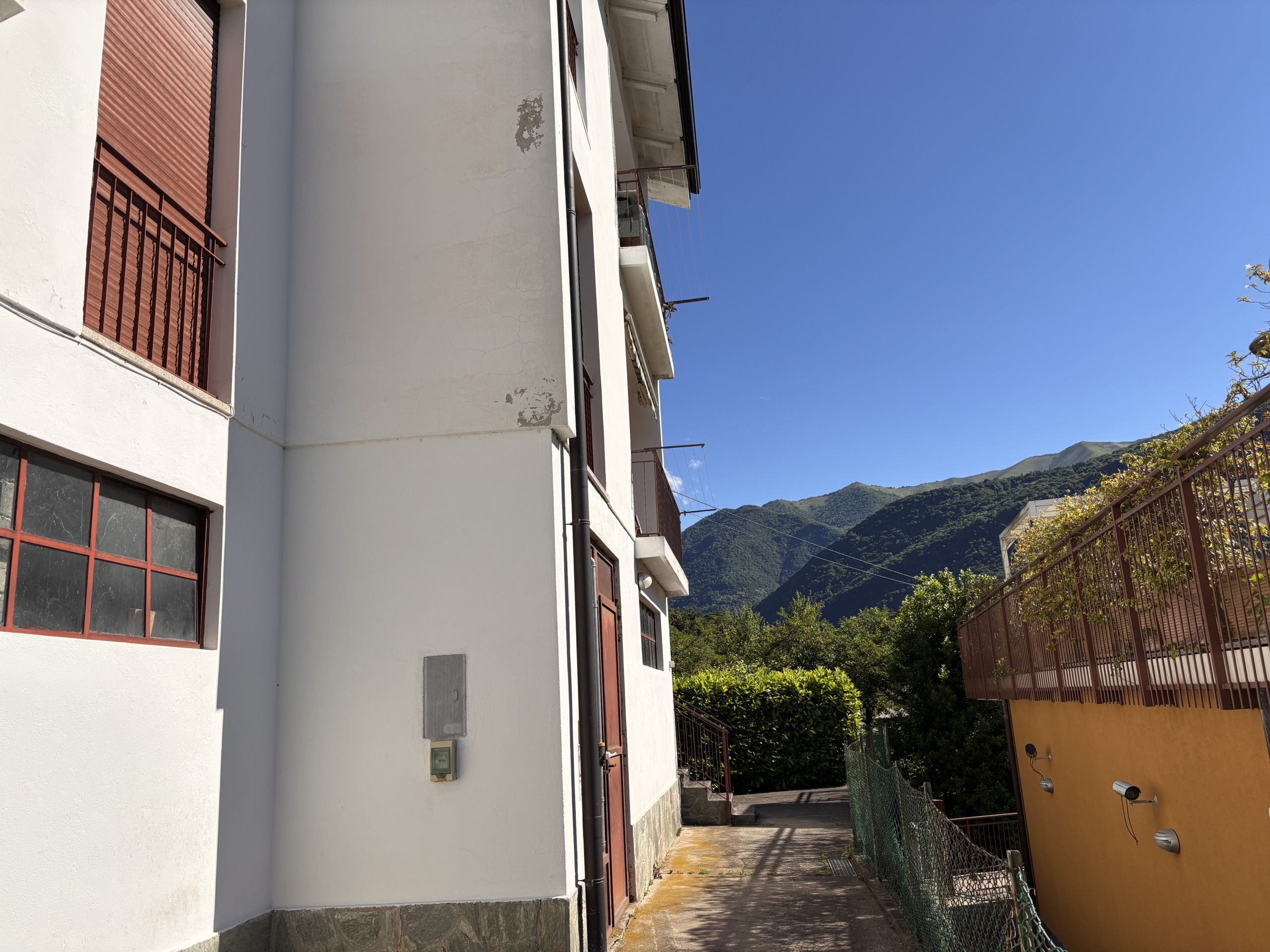 15. Perfect apartment for a customized Lake Como
