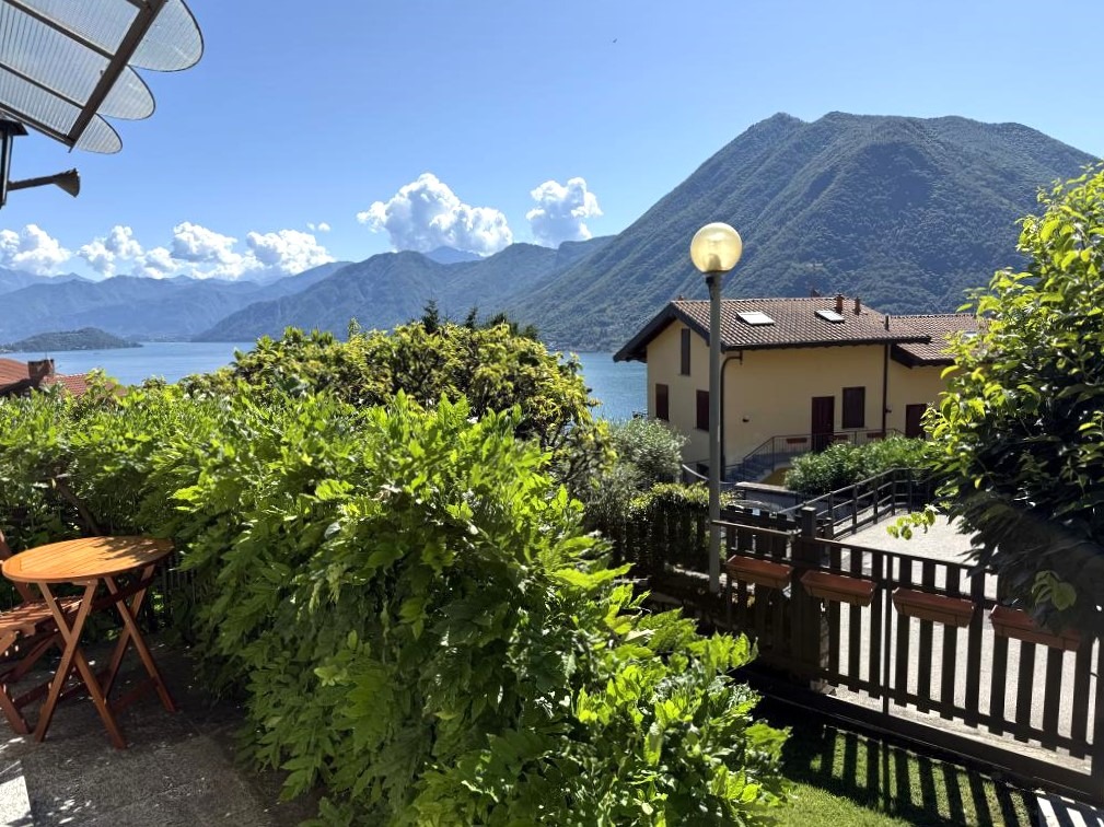 16. Sunny location for sale with a short walk from the village center of Argegno
