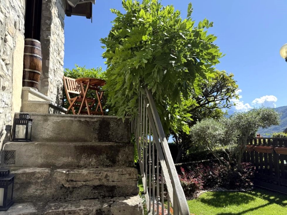 17. Perfect home with modern comfort and historic atmosphere on Lake Como