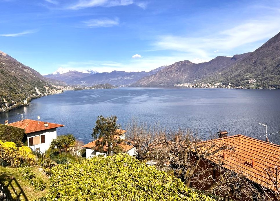 4b. Panoramic view Argegno apartment for sale