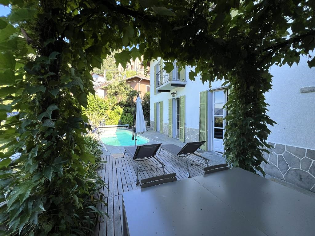 Elegant detached villa in Moltrasio