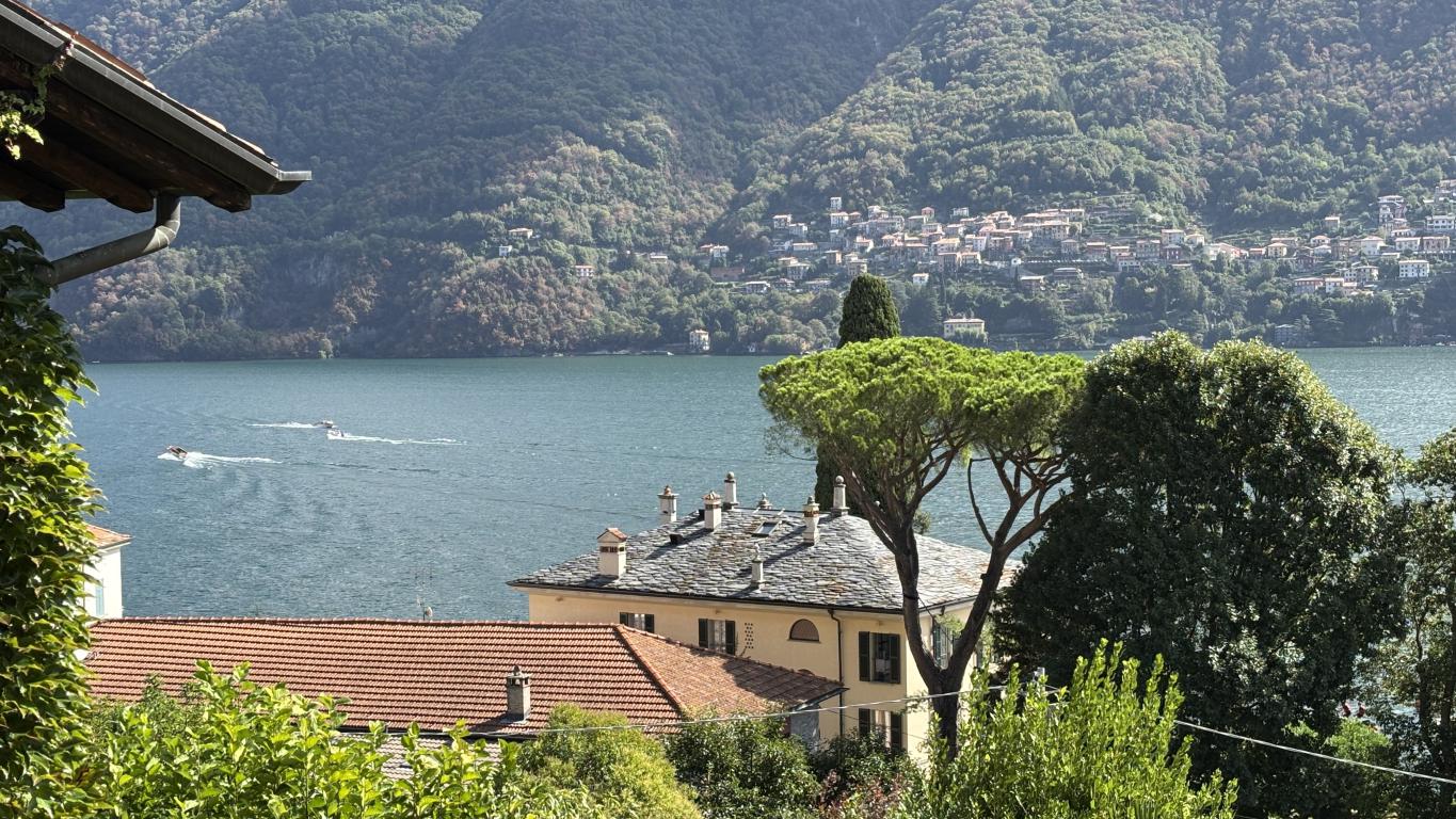 5 Property for sale laglio with lolevy views across Lake Como